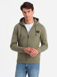 Rozpinana bluza męska dresowa z kapturem i patchem – oliwkowa V4 OM-SSZP-0140 - L. Zielone bluzy Ombre Clothing, l, z aplikacjami, z bawełny, z kapturem. W wyprzedaży za 99.99 zł.