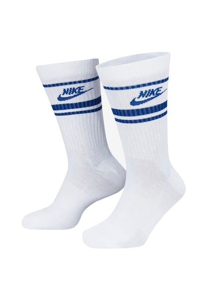 SKARPETY Nike Everyday Essential. Niebieskie skarpety Nike, bez wzorów, z poliesteru. Za 79.00 zł.