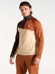 Dare 2b Koszulka funkcyjna "Dignify III Core Stretch" w kolorze brązowo-beżowym rozmiar: M. Brązowe t-shirty sportowe Dare 2B, bez wzorów, z materiału, bez ramiączek, outdoorowe. Za 100.28 zł.