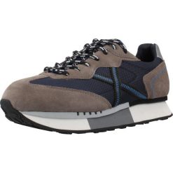 Buty MUNICH QUORUM 13 Brązowy. Brązowe buty sportowe casual munich, bez wzorów, ze skóry, bez zapięcia. Za 394.99 zł.