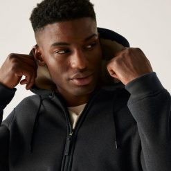 Bluza męska rozsuwana z kapturem Naddle. Czarne bluzy z kapturem Regatta, m, bez wzorów, z dzianiny, z kapturem. W wyprzedaży za 315.00 zł.