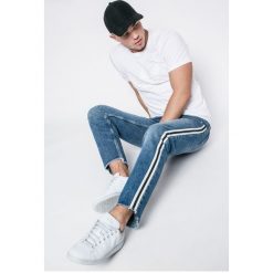 Pepe Jeans - Jeansy Cane. Jeansy marki Pepe Jeans. W wyprzedaży za 239.90 zł.