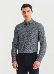 PAKO LORENTE – Czarna koszula w drobny wzór. Czarne koszule Pako Lorente, xxl, bez wzorów, z bawełny, bez kołnierzyka, bez ramiączek. Za 199.99 zł.