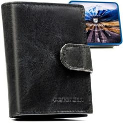 Czarny portfel męski ze skóry naturalnej wyposażony w system RFID, zamykany zatrzaskiem - Peterson. Czarne portfele Peterson, bez wzorów, ze skóry. Za 59.99 zł.