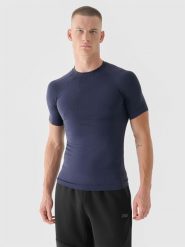 4F Koszulka treningowa bezszwowa szybkoschnąca męska 4F x Robert Lewandowski - granatowa S/M. Szare t-shirty 4F, m, bez wzorów, z dzianiny, bez kołnierzyka, bez ramiączek. W wyprzedaży za 79.99 zł.