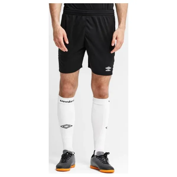 Umbro Szorty Legacy , czarny, rozmiar M. Czarne krótkie spodenki sportowe Umbro, m, bez wzorów, z materiału. W wyprzedaży za 59.99 zł.