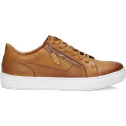 Brązowe trampki męskie. Buty sportowe casual marki Kazar. Za 449.00 zł.