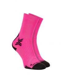 Skarpety X-Socks Bike Perform Crew Pink. Czerwone skarpety X-Socks, bez wzorów. Za 166.50 zł.