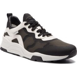 Sneakersy GUESS - Fishnet FM6FIS FAB12 BLKWH. Buty sportowe casual marki Guess. Za 529.00 zł.