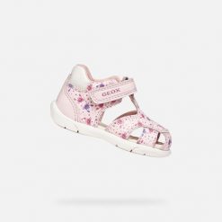 Sandały GEOX B SANDAL ZAPITO Rose. Białe sandały Geox, z syntetyku, bez zapięcia. Za 171.99 zł.