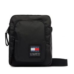 Saszetka Tommy Jeans. Czarne saszetki i nerki Tommy Jeans, bez wzorów, z jeansu. Za 179.99 zł.