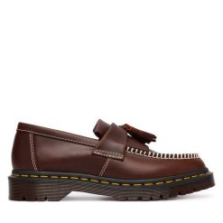 Półbuty Dr. Martens. Czerwone eleganckie półbuty Dr. Martens, bez wzorów, bez obcasa, bez zapięcia. Za 919.99 zł.