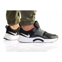 Buty do chodzenia Męskie Nike DH0606-001. Czarne buty treningowe Nike, bez wzorów, z gumy, trekkingowe. Za 357.00 zł.