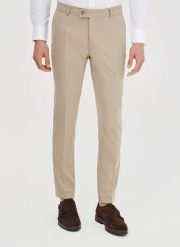 PAKO LORENTE – Beżowe spodnie ganiturowe. Brązowe eleganckie spodnie Pako Lorente, m, z elastanu, eleganckie. Za 349.99 zł.