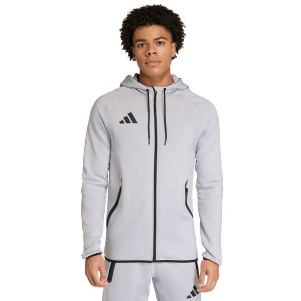 Bluza męska adidas Tiro 26 Travel Sweat Hoodie. Szare bluzy z kapturem Adidas, m, bez wzorów, z bawełny, z kapturem. Za 215.99 zł.