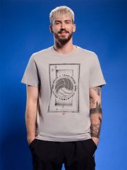 4F T-shirt regular z nadrukiem siatkarskim męski - szary M. Szare t-shirty 4F, l, bez wzorów, z bawełny, bez kołnierzyka, bez ramiączek. W wyprzedaży za 39.99 zł.