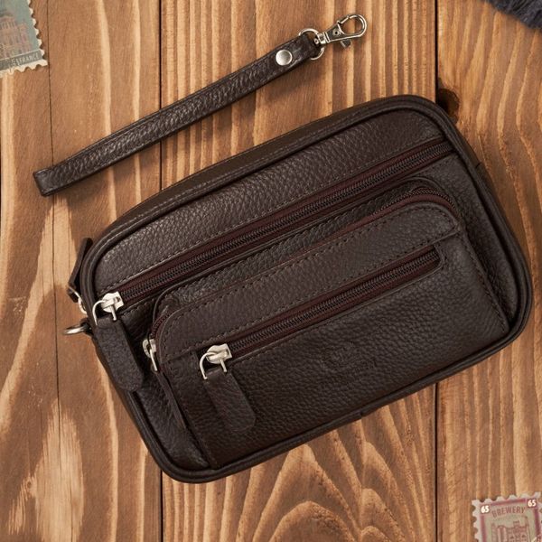 Skórzana saszetka męska do ręki skórzana brązowa pojemna Paolo Peruzzi T-130-BR. Brązowe torby na ramię bez wzorów, ze skóry, do ręki, bez dodatków. Za 129.00 zł.