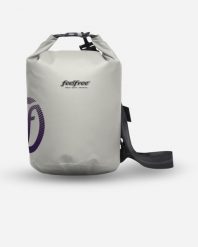 Wodoodporna torba Dry Tube. Czarne torby na ramię FEELFREE, bez wzorów, z materiału, na ramię, bez dodatków. Za 136.35 zł.
