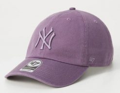 New York Clean Up Lifestyle Czapka baseballowa - Regulowana - Irysowy. Fioletowe czapki z daszkiem 47 Brand, bez wzorów, z bawełny. Za 142.34 zł.