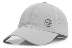 Lekka i Przewiewna Czapka z Daszkiem, Szybkoschnąca - Pako Jeans - Popielata. Szare czapki z daszkiem Pako Jeans, bez wzorów, z jeansu. Za 49.99 zł.