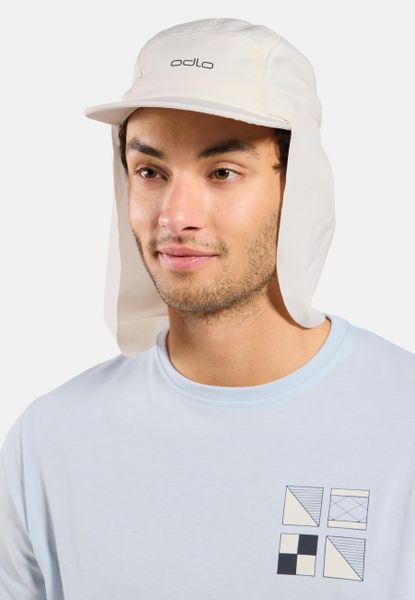 Czapka UNI ODLO Cap PERFORMANCE LIGHT SHADE CAP. Brązowe czapki z daszkiem ODLO, bez wzorów, z materiału. Za 199.99 zł.