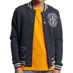 Kurtka turystyczna męska Superdry Collegiate Jersey. Białe kurtki Superdry, na jesień, m, bez wzorów, z bawełny, bez kaptura. W wyprzedaży za 272.00 zł.