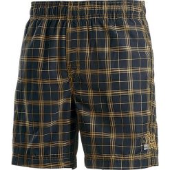 Szorty kąpielowe w kolorze granatowym. Klapki marki Swimwear. W wyprzedaży za 121.95 zł.