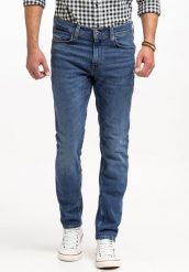 MUSTANG VEGAS SLIM MĘSKIE SPODNIE JEANSOWE JEANSY DŻINSY DENIM BLUE 1015043 5000 702. Niebieskie jeansy Mustang, l. Za 199.99 zł.