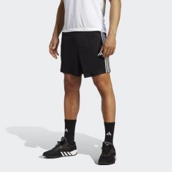 Train Essentials Piqué 3-Stripes Training Shorts. Czarne buty treningowe Adidas, bez wzorów, z materiału, na fitness i siłownię. Za 159.00 zł.