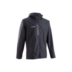 Kurtka wodoodporna do piłki nożnej T500. Kurtki marki KIPSTA. Za 69.99 zł.