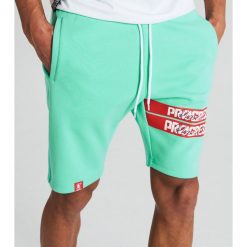 Dresowe szorty z nadrukiem - Turkusowy. Krótkie spodenki sportowe marki Cropp. Za 79.99 zł.