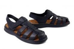 JOSEF SEIBEL 10674 66 100 Max 74 schwarz, sandaly męskie. Czarne sandały Josef Seibel, ze skóry, bez zapięcia. Za 305.92 zł.