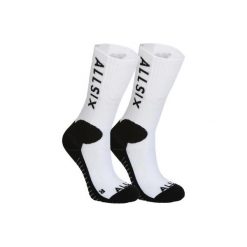 Skarpety do gry w siatkówkę V500 męskie. Niebieskie skarpety ALLSIX, bez wzorów, z elastanu. Za 19.99 zł.