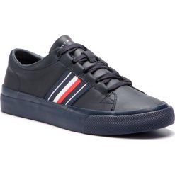 Sneakersy TOMMY HILFIGER - Corporate Leather Low Sneaker FM0FM01943 Midnight 403. Buty sportowe casual marki Tommy Hilfiger. Za 449.00 zł.