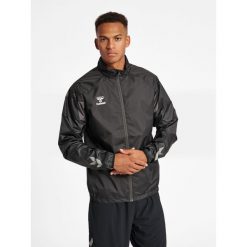 Kurtka Hummel hmllead hmlPRO training /windbreaker. Czarne kurtki Hummel, m, bez wzorów, bez kaptura. W wyprzedaży za 280.50 zł.