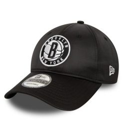 Czapka z daszkiem New Era. Czarne czapki z daszkiem New Era, bez wzorów. Za 109.99 zł.