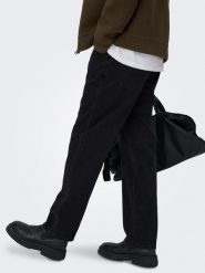 ONLY & SONS Dżinsy "Sedge" - Regular fit - w kolorze czarnym rozmiar: W29/L32. Czarne jeansy Only & Sons, l. Za 83.81 zł.