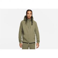 Kurtka uniwersalna męska Nike Air Jordan Essentials Warmup. Zielone kurtki Nike, m, bez wzorów, z kapturem. Za 525.00 zł.