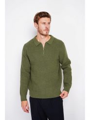 William de Faye Sweter w kolorze khaki rozmiar: 48. Brązowe swetry nierozpinane William de Faye, bez wzorów, ze splotem, bez kołnierzyka, bez ramiączek. Za 152.99 zł.