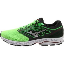 Mizuno WAVE SHADOW Obuwie do biegania startowe green slime/white/formula one. Buty do biegania marki Mizuno. W wyprzedaży za 356.85 zł.