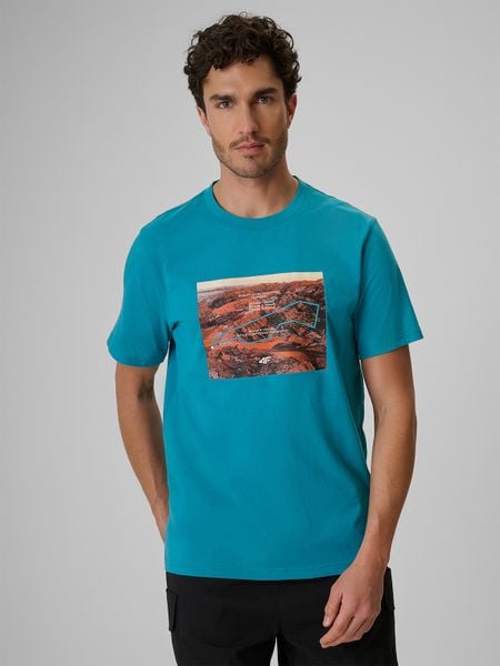 4F T-shirt regular z nadrukiem męski - turkusowy XXL. Niebieskie t-shirty 4F, m, bez wzorów, z materiału, bez kołnierzyka, bez ramiączek. Za 79.99 zł.