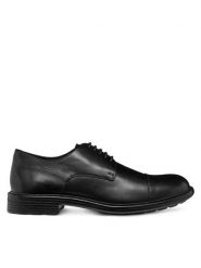 Geox Półbuty U Walk Pleasure U46CGF 00043 C9999 Czarny. Czarne eleganckie półbuty Geox, bez wzorów, ze skóry, bez obcasa, bez zapięcia. Za 509.99 zł.