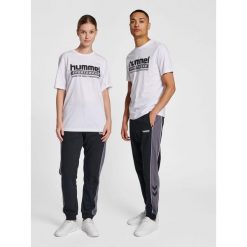Jogging Hummel GC Julian. Czarne szorty Hummel, s, bez wzorów, z dresówki, sportowe. W wyprzedaży za 241.25 zł.