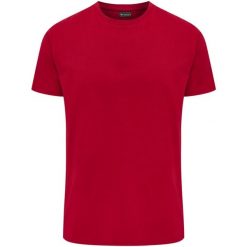 Koszulka Hummel Red Heavy. Czerwone t-shirty sportowe Hummel, bez wzorów, bez ramiączek, do piłki ręcznej. W wyprzedaży za 72.70 zł.