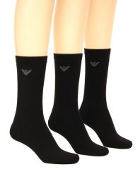 Skarpety męskie Emporio Armani Calza 3-Pack. Czarne skarpety Emporio Armani Connected, bez wzorów, z bawełny. Za 126.31 zł.