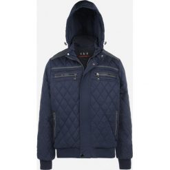 Granatowa Kurtka Pikowana Bhertomon. Niebieskie kurtki Born2be, l, bez wzorów, z jeansu, bez kaptura. W wyprzedaży za 125.99 zł.