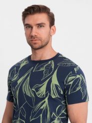 T-shirt męski fullprint w kontrastowe liście - granatowy V5 OM-TSFP-0180 - L. Niebieskie t-shirty Ombre Clothing, l, bez wzorów, z bawełny, bez kołnierzyka, bez ramiączek. W wyprzedaży za 49.99 zł.