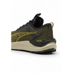 Męskie buty do biegania w terenie Electrify NITRO™ PUMA. Brązowe buty do biegania Puma, bez wzorów, bez zapięcia, do biegania. W wyprzedaży za 364.00 zł.