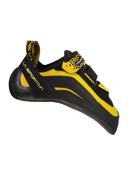 Buty wspinaczkowe La Sportiva Miura VS. Czarne buty turystyczne La Sportiva, bez wzorów, z gumy, bez zapięcia, trekkingowe. Za 615.99 zł.