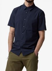 Koszula turystyczna męska Fjallraven High Coast Pack Shirt. Niebieskie koszule Fjällräven, m, z aplikacjami, z materiału, bez kołnierzyka, bez ramiączek. Za 482.89 zł.